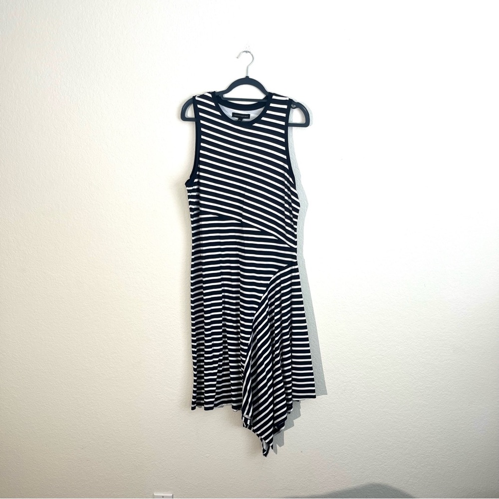 Banana Republic Asymmetrical Navy blue and White Dress